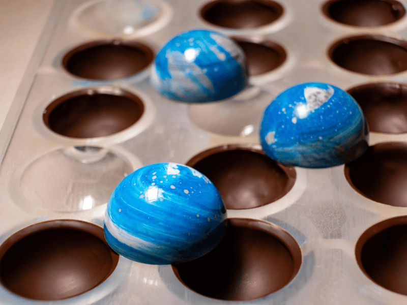 Czekoladowe kule ze wzorami